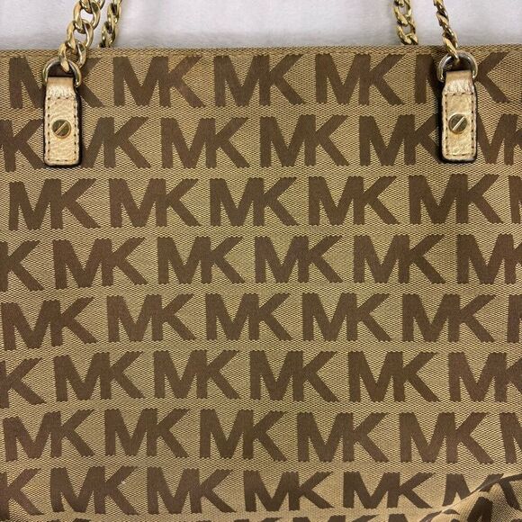 Michael Kors Brown Monogram Large Shoulder Purse with Gold Straps - Picture 3 of 13